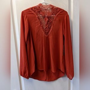 NWT Lily White Burnt Orange Blouse Size Sm